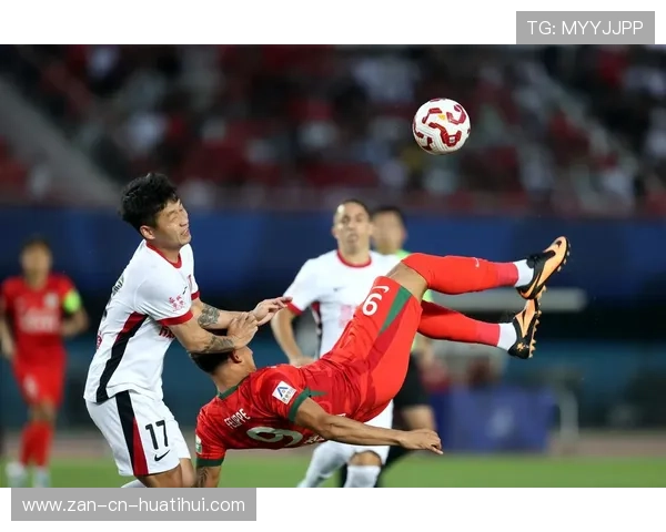 河南队配合方式多变,多次扭出空间 河南队配合方式多变,多次扭出空间